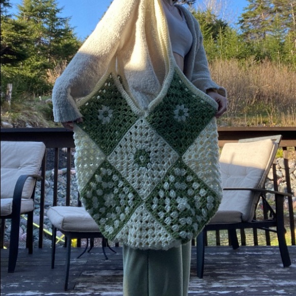 Handmade Large Crochet Bag - Picture 2 of 7